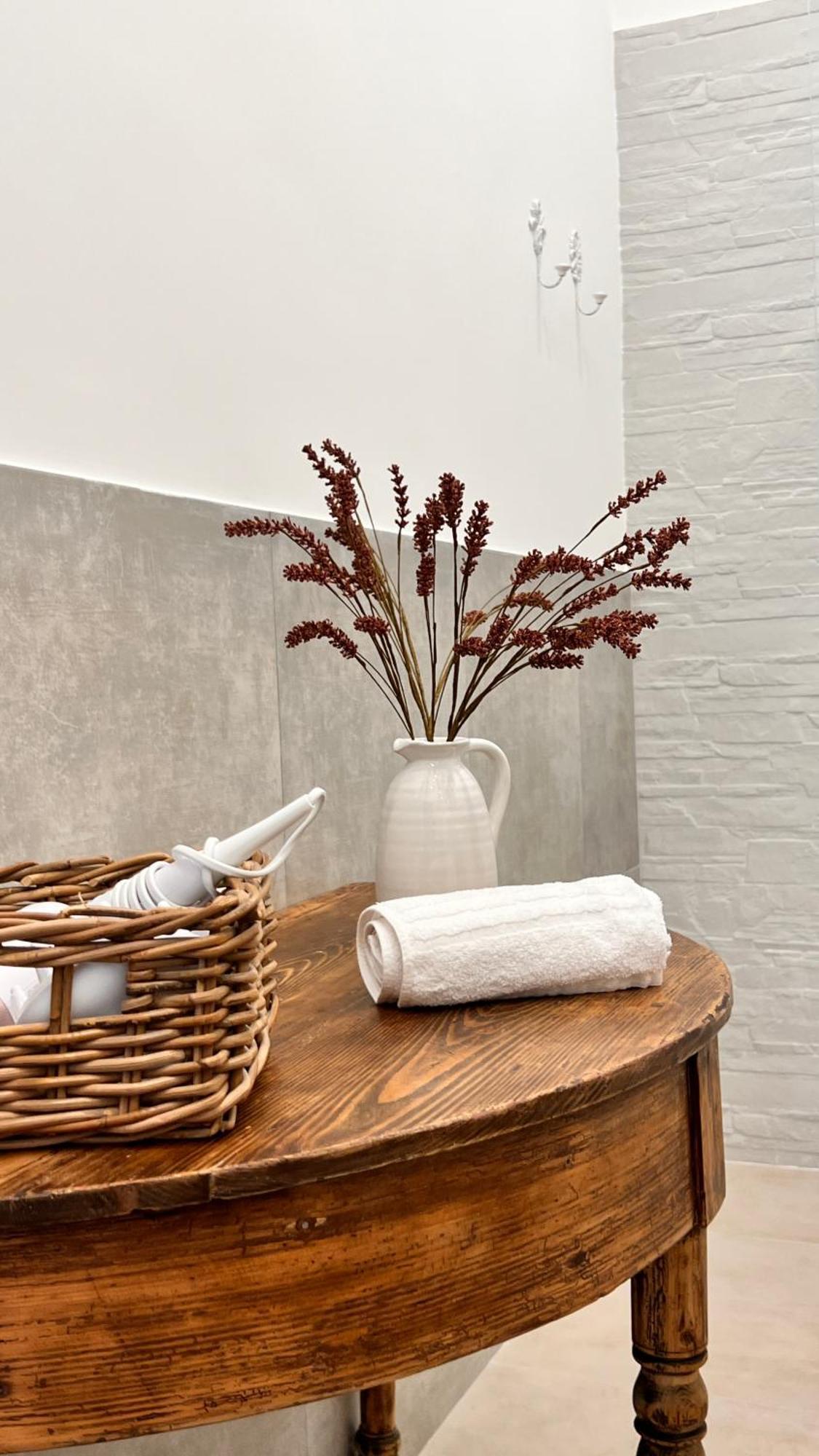 Dimora Donna Vitalia Apartments Trapani Ngoại thất bức ảnh