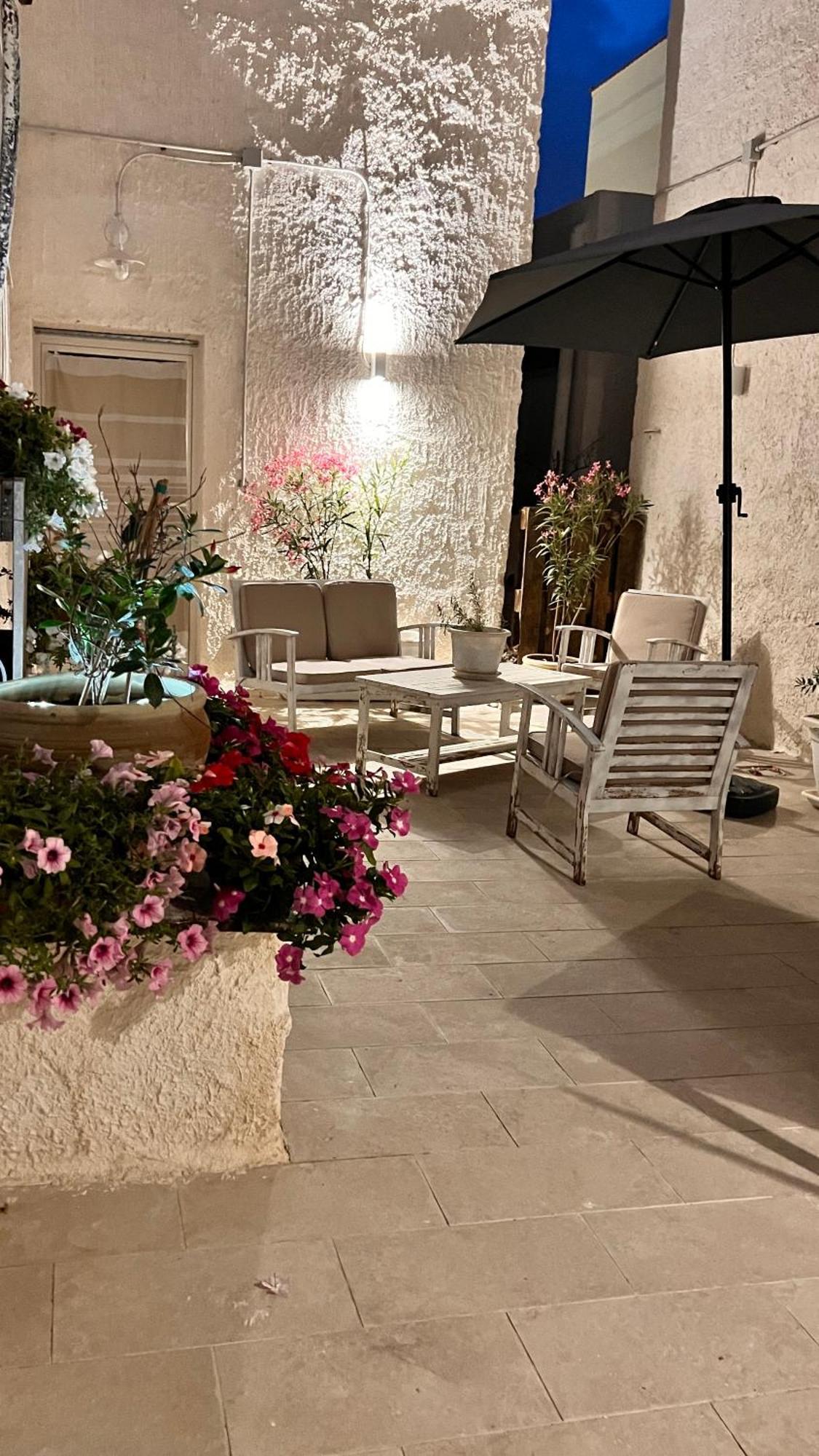 Dimora Donna Vitalia Apartments Trapani Ngoại thất bức ảnh