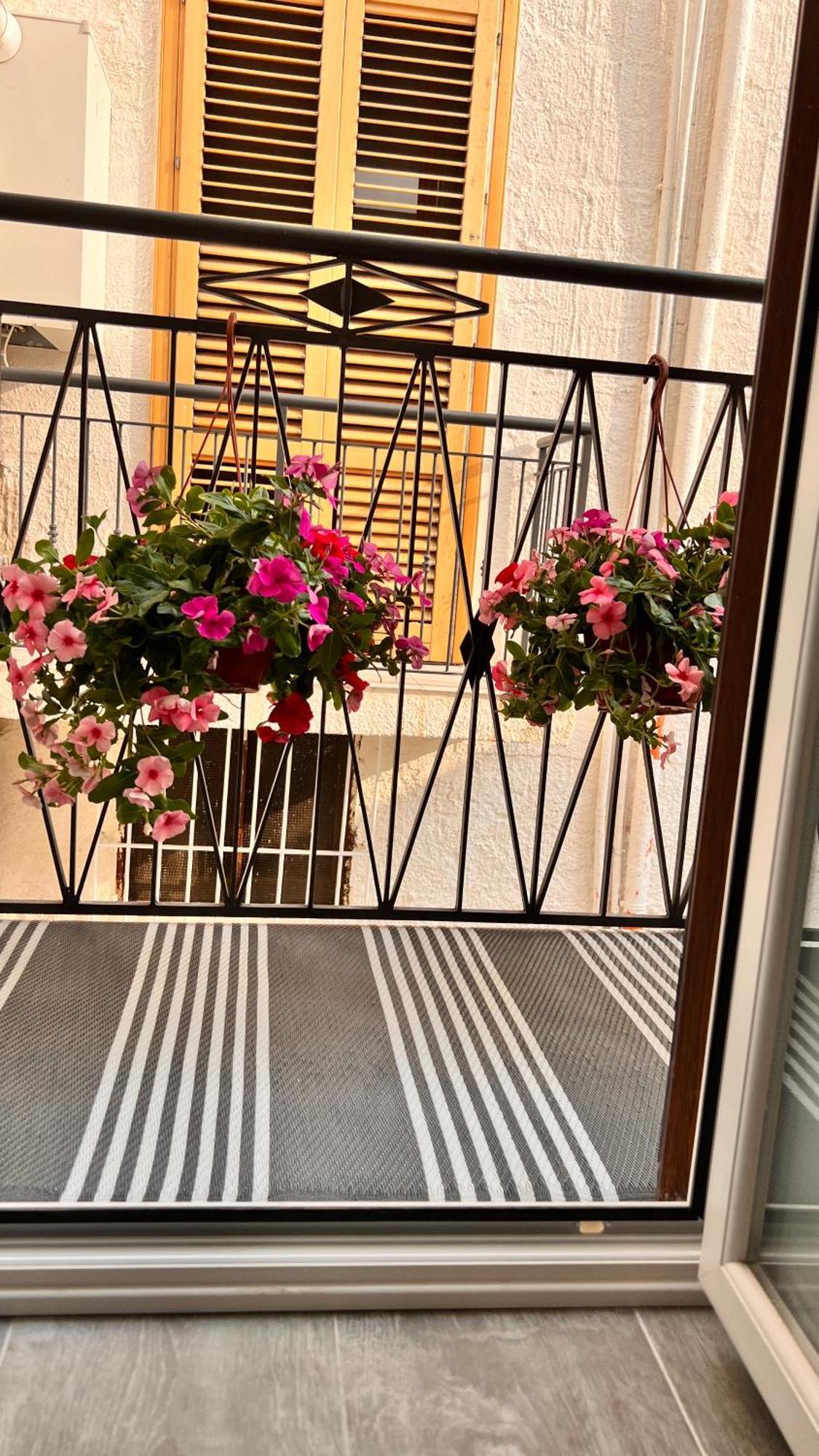 Dimora Donna Vitalia Apartments Trapani Ngoại thất bức ảnh